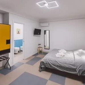 Apartamento Double Bedroom Across Ortigia, Syracuse